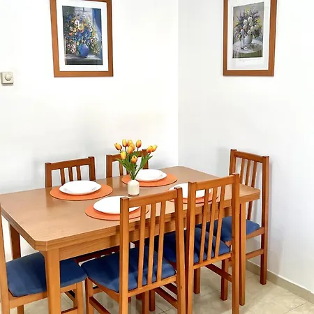 Apartbeach Chloe Con Gran Terraza Junto Playa Apartmán La Pineda